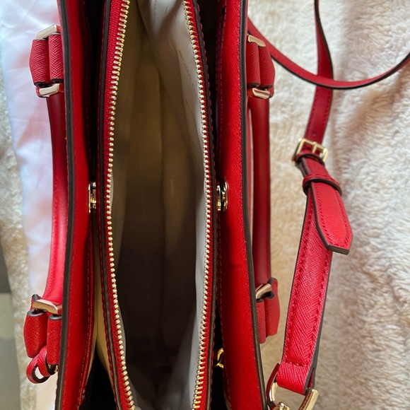 MICHAEL MICHAEL KORS Edith Large Saffiano Leather Satchel - Picture 9 of 10